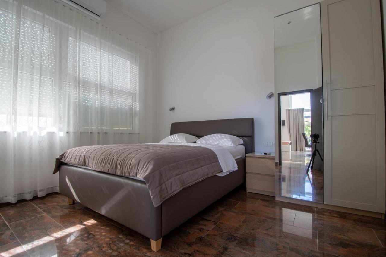 Apartments Lantina Betina  Exterior photo